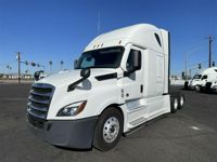 2020 Freightliner CA126