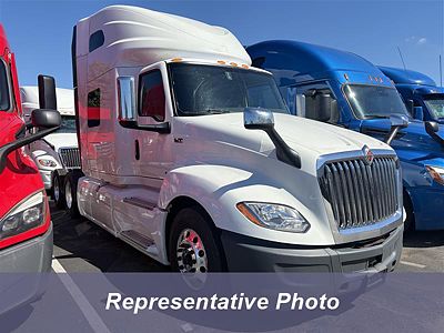 2022 International LT625