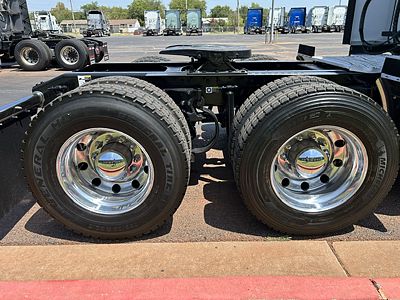 2022 Peterbilt 579
