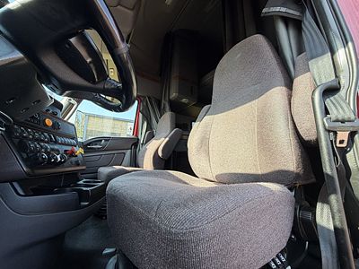 2021 International LT625