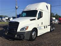 2021 Freightliner CA126