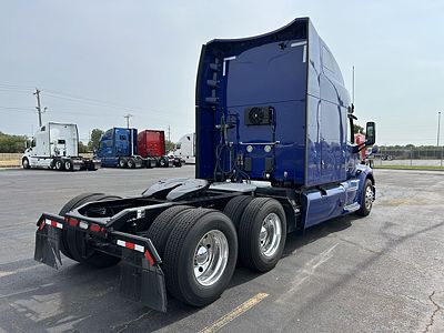 2022 Peterbilt 579