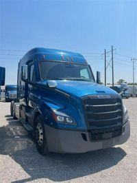 2021 Freightliner CA126