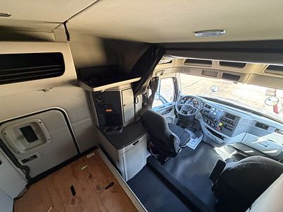 2021 Peterbilt 567