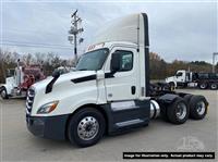 2020 Freightliner CA126