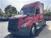 2020 Freightliner CASCADIA