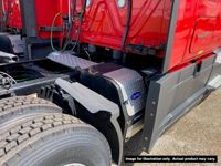 2021 Freightliner CA126
