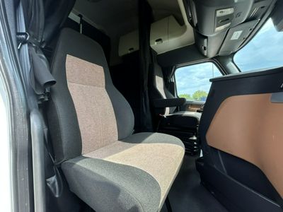 2022 Freightliner CASCADIA
