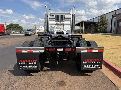 2019 Peterbilt 389