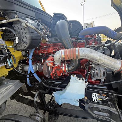 2023 Peterbilt 579
