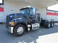2013 Mack CHU613