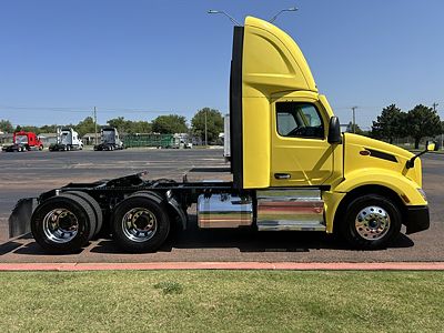 2023 Peterbilt 579
