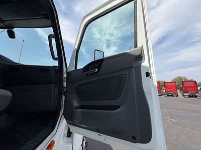 2022 International LT625