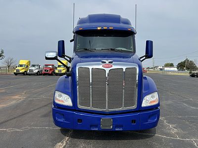 2022 Peterbilt 579