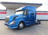 2015 Volvo VNL730