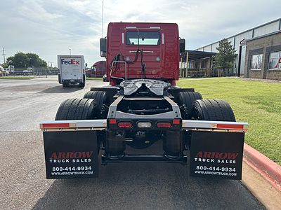2022 Volvo VNR300