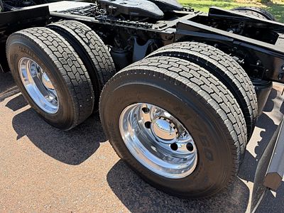 2022 International LT625