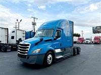 2021 Freightliner CA126