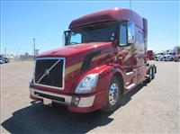 2015 Volvo VNL730