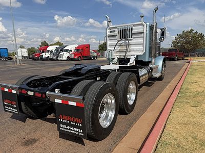 2019 Peterbilt 389