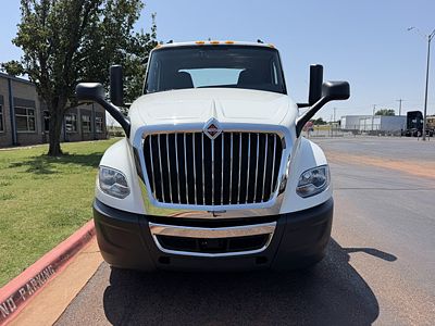2022 International LT625