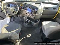 2021 Volvo VNL740