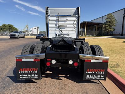 2021 Peterbilt 567