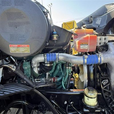 2023 Volvo VNR64T300