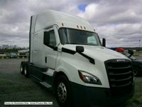 2022 Freightliner CA126