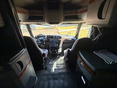 2022 International LT625