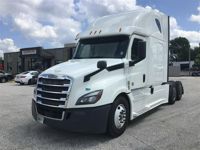 2020 Freightliner CA126