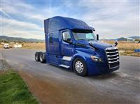 2019 Freightliner CA126