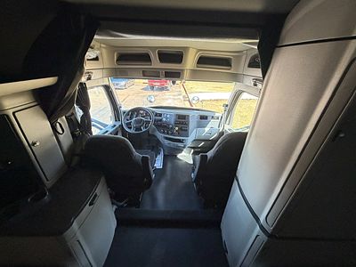 2021 Peterbilt 567