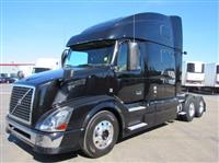 2015 Volvo VNL780
