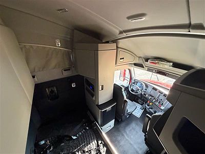 2023 Kenworth T680