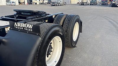 2020 Kenworth T880