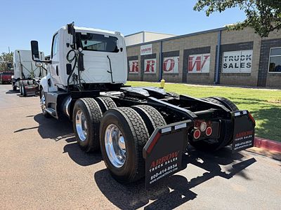 2022 International LT625