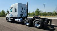2020 Freightliner CA126