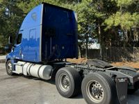 2020 Freightliner CA126