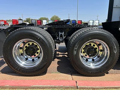 2020 Kenworth T680