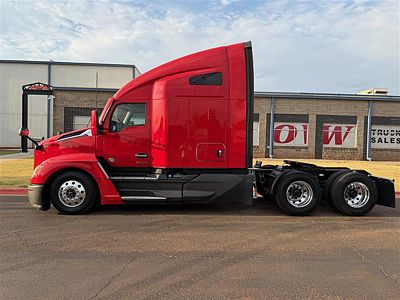 2023 Kenworth T680