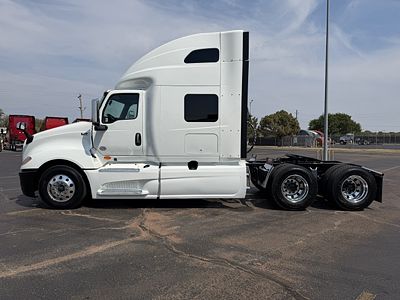 2022 International LT625