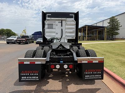 2022 Kenworth T680