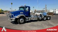 2021 Mack GR64BT