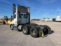 2021 Freightliner CA126