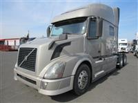 2015 Volvo VNL730