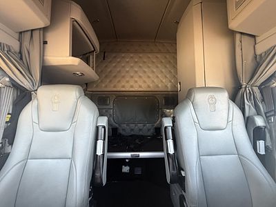 2020 Kenworth T680