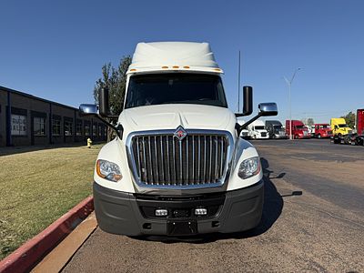 2022 International LT625