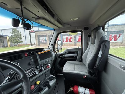 2022 Kenworth T680