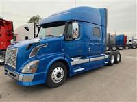 2014 Volvo VNL730